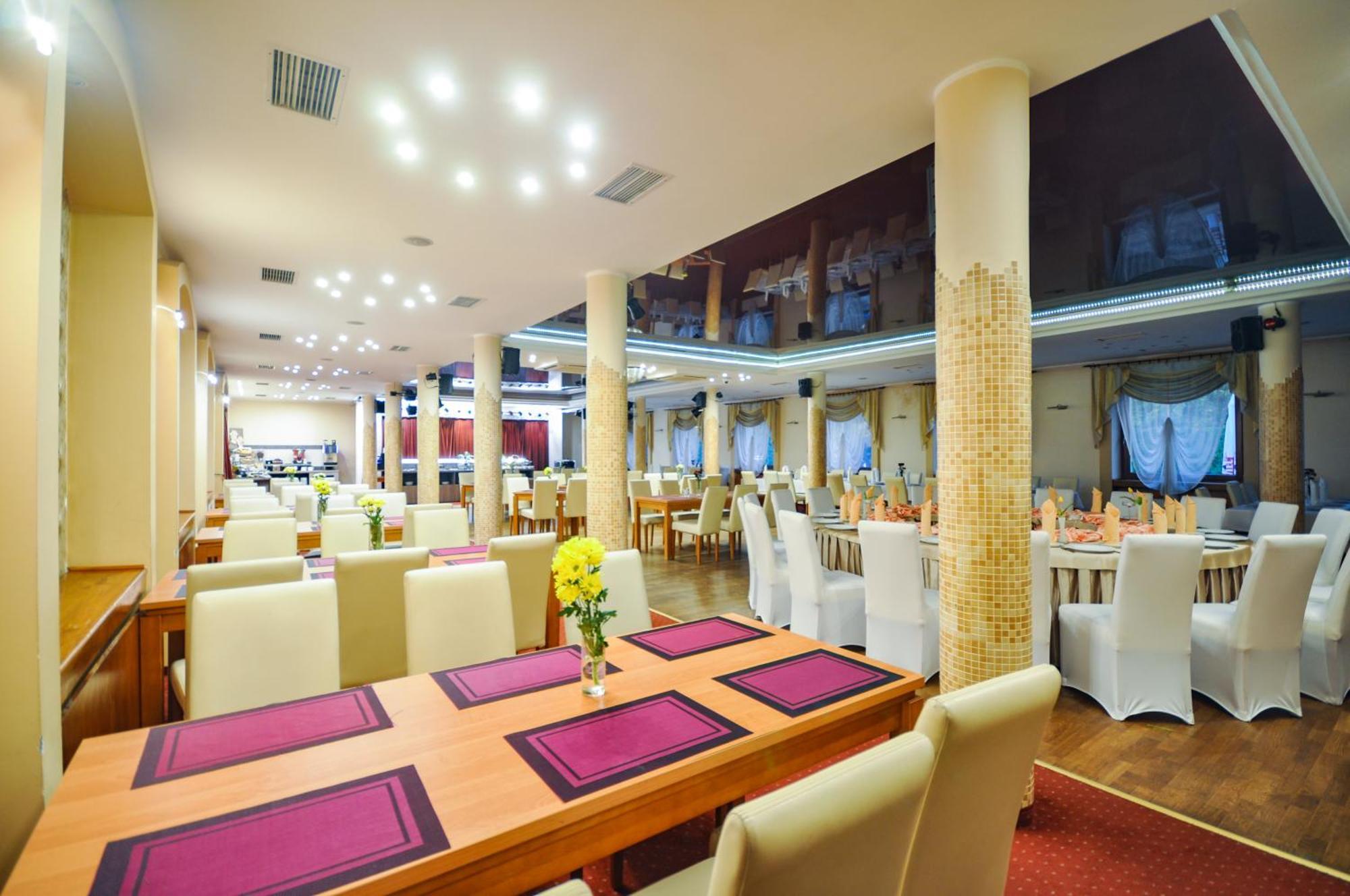 Hotel Trzy Swiaty Spa & Wellness Rajska Wyspa غليفيتسه المظهر الخارجي الصورة