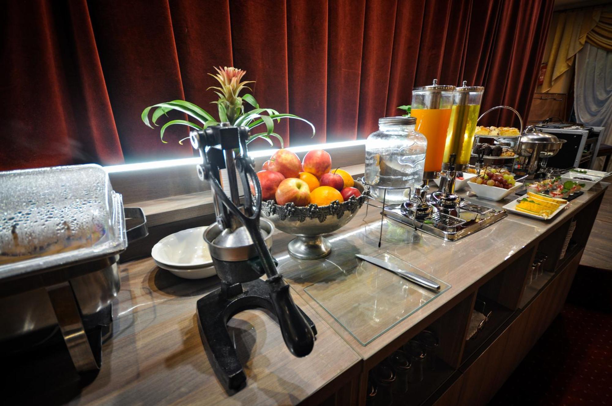 Hotel Trzy Swiaty Spa & Wellness Rajska Wyspa غليفيتسه المظهر الخارجي الصورة