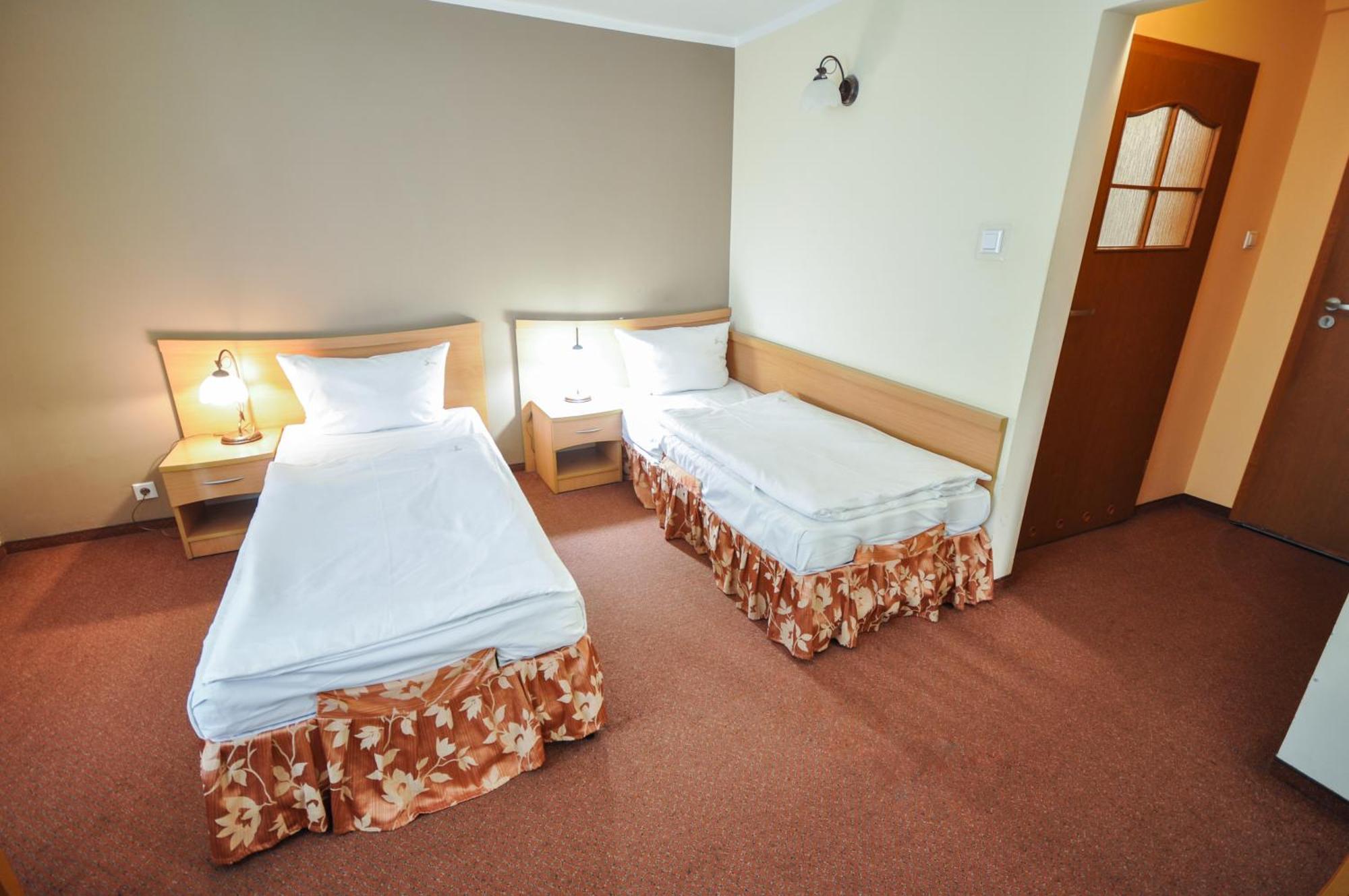 Hotel Trzy Swiaty Spa & Wellness Rajska Wyspa غليفيتسه المظهر الخارجي الصورة